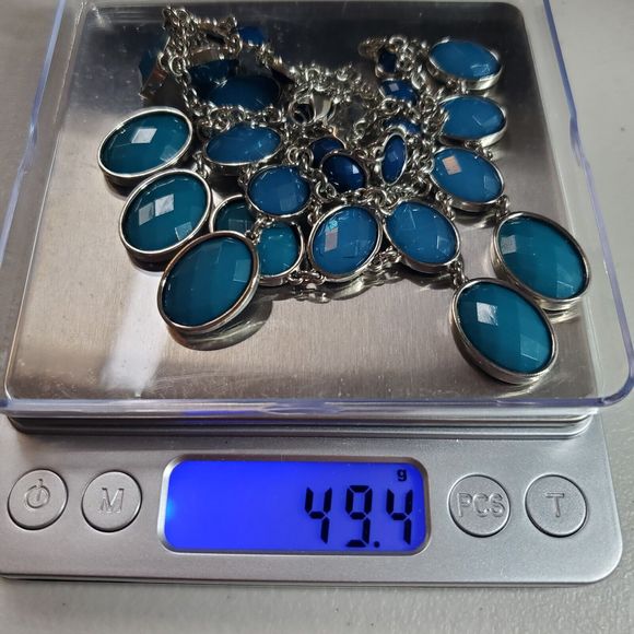 Graduating Blue Green Silver Tone Chain Statement Necklace Faceted Bib Acrylic - Picture 8 of 9